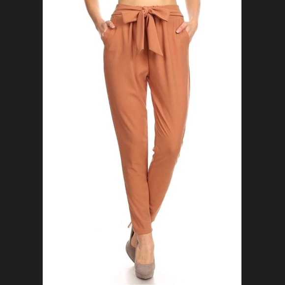 🎉Last One 🎉Paperbag Skinny High Waist Pants - Picture 2 of 8